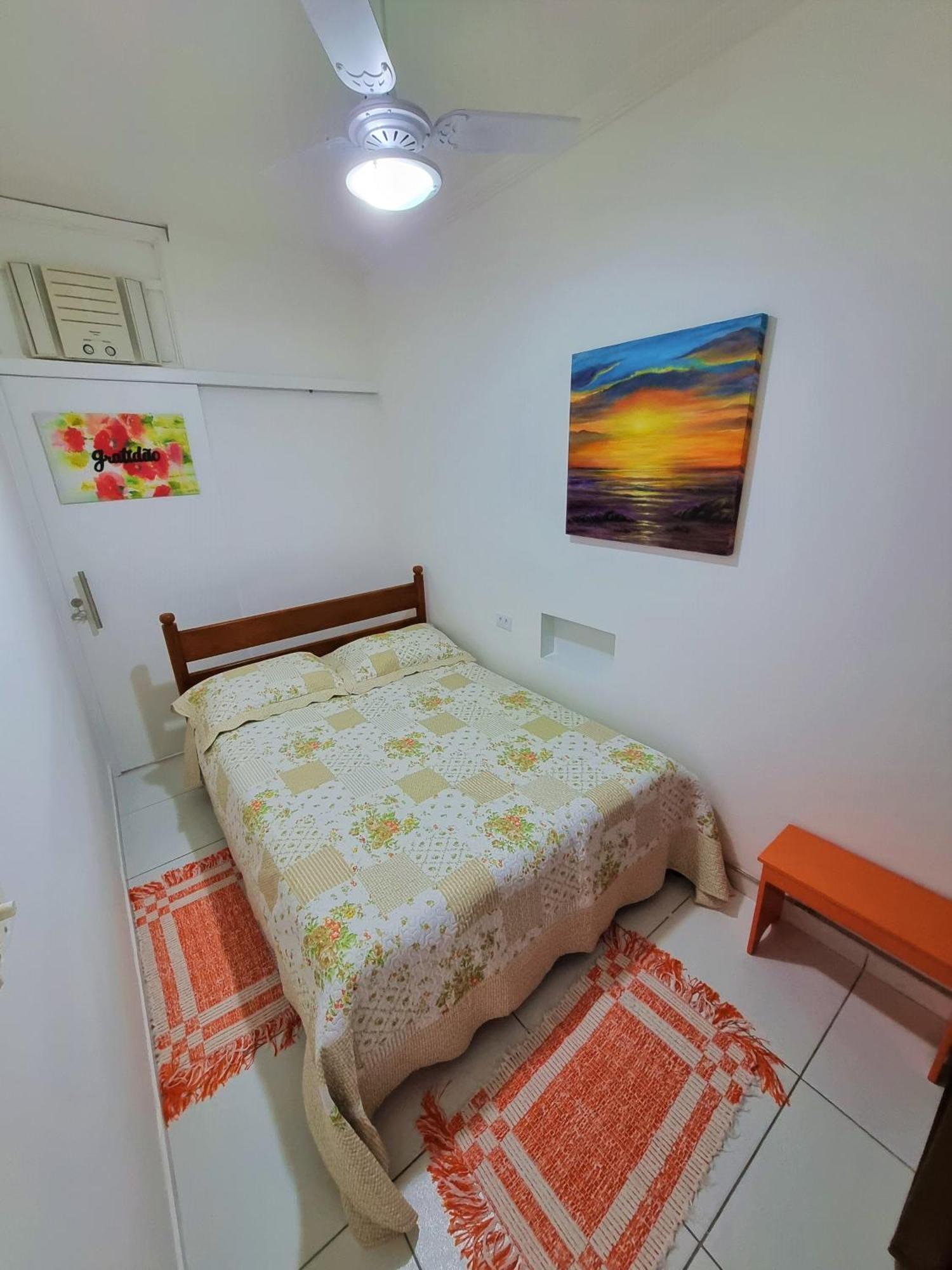 Apto Pe Na Areia Praia Das Pitangueiras - Centro Guarujá Dış mekan fotoğraf
